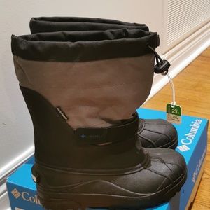 Youth Boys Columbia Powderbug Plus II Winter Boots Size 4